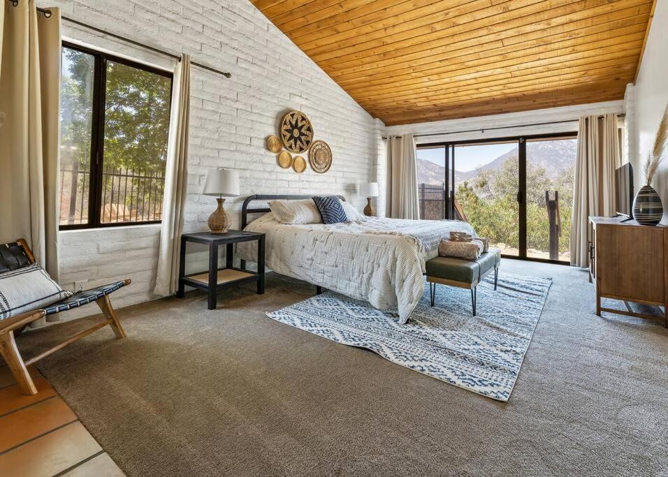 Scenic Spanish Rancho - Breathtaking Views Три-Риверс Экстерьер фото
