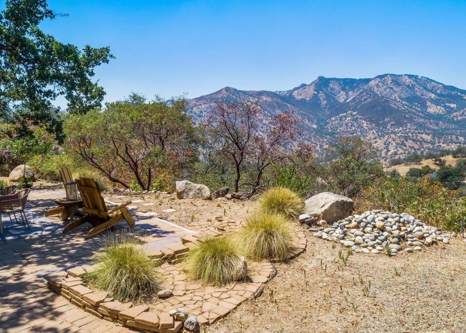 Scenic Spanish Rancho - Breathtaking Views Три-Риверс Экстерьер фото